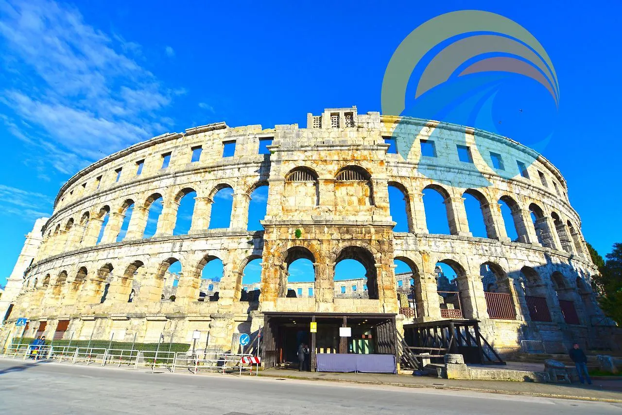Apartments Pula 1618 Croazia