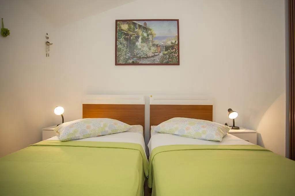 Apartments Pula 1618 Croazia