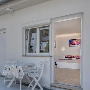 Appartamento Light In, Pola